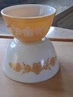 Vintage Pyrex Bowls