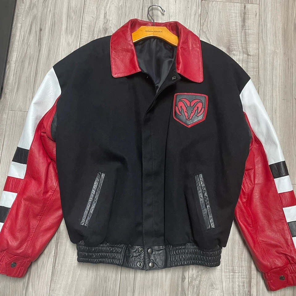 Chaqueta Bomber Mopar Dodge Ram Racing Roja Negra Colección Oficial - Mopar Talla L Foto 2 de 4