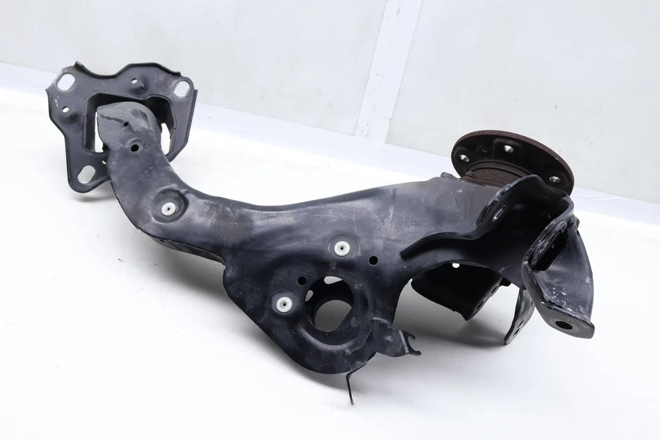 BMW M235I XDRIVE GRAN CUPÉ 20-24 - Nudillo husillo trasero izquierdo con cojinete de rueda Foto 2 de 4