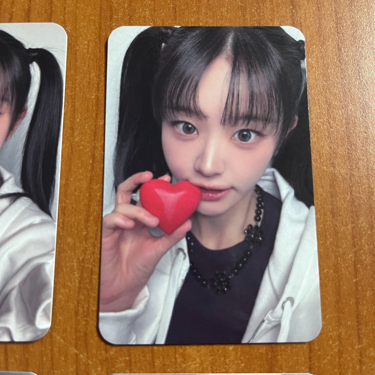 QWER 2周年記念ポップアップストアキーキャップフォトカード チョダントレカ CHODAN QWER Photocard Word Tour Rockation Homecoming Official Kpop