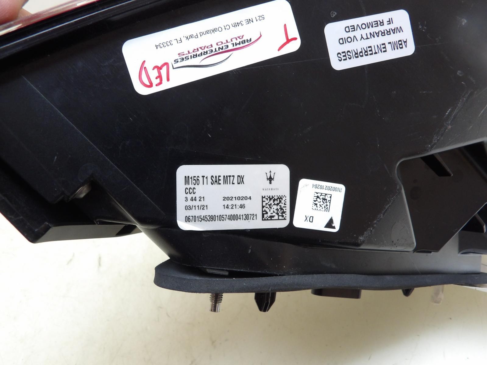 MASERATI QUATTROPORTE RIGHT TAIL LIGHT OEM 2021 2022 2023 LENS CHIPPED