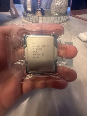 Intel Core i5-12600KF 10-Core 4.9GHz Unlocked LGA1700 Desktop Processor CPU
