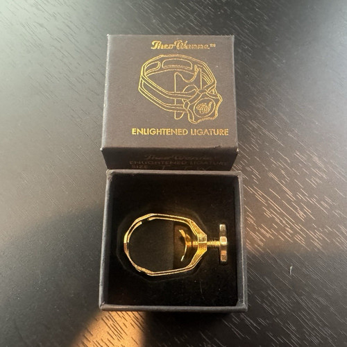 Theo Wanne Enlightened Saxophone Ligature Size T-TW Gold Plated Metal