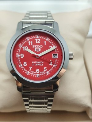 Vintage Seiko Automatikwerk Japanese made Red Dial, Day Date, 21 Jewels