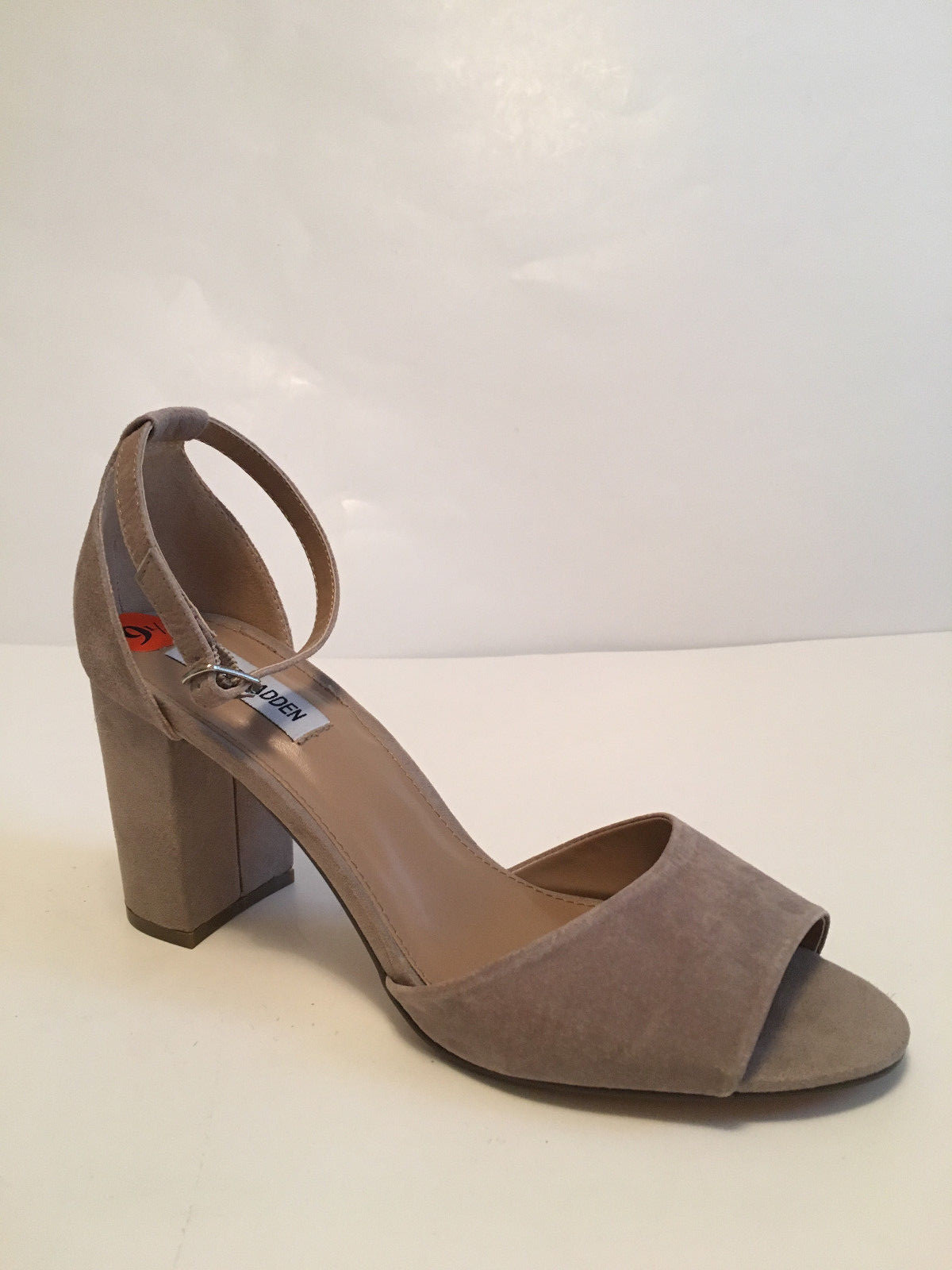 steve madden carrson taupe suede