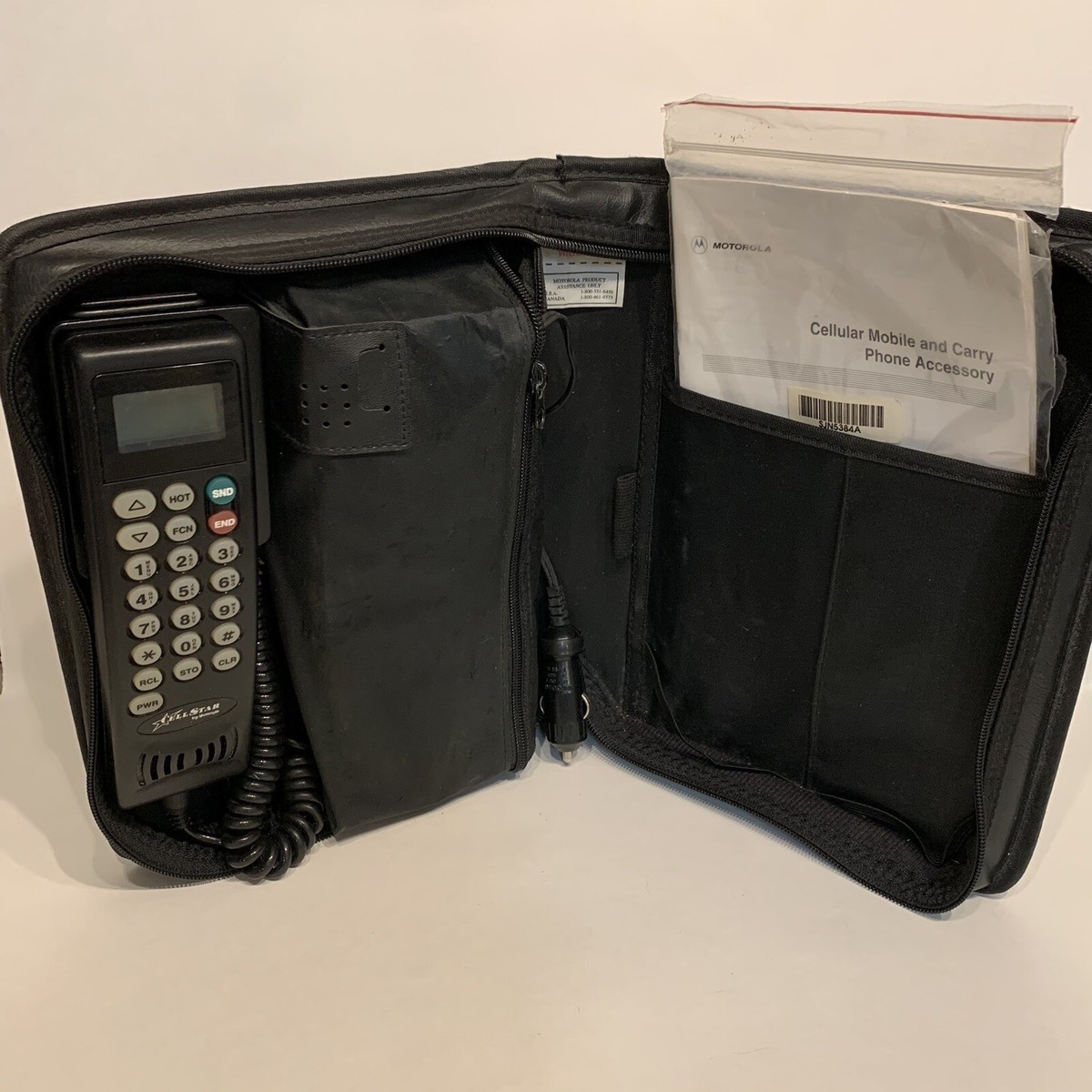 Vintage Motorola Cellular One Car Phone SCN2555A bag Manuals Rare