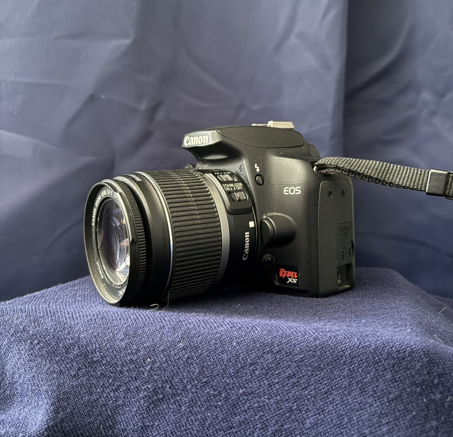 Canon EOS Rebel XS DSLR Camera – 10.1MP – EF S 18 55mm Lens – Strap +2 Batteries