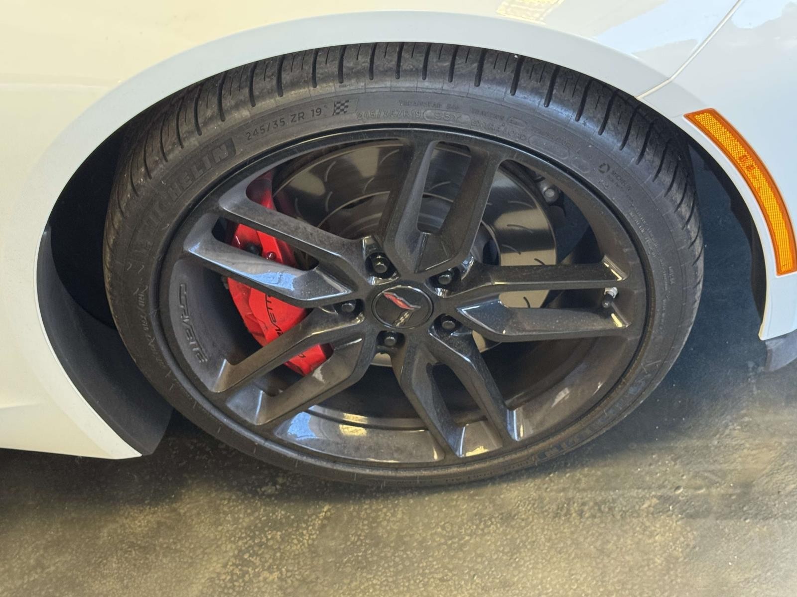 2016 White Chevrolet Corvette   | C7 Corvette Photo 5