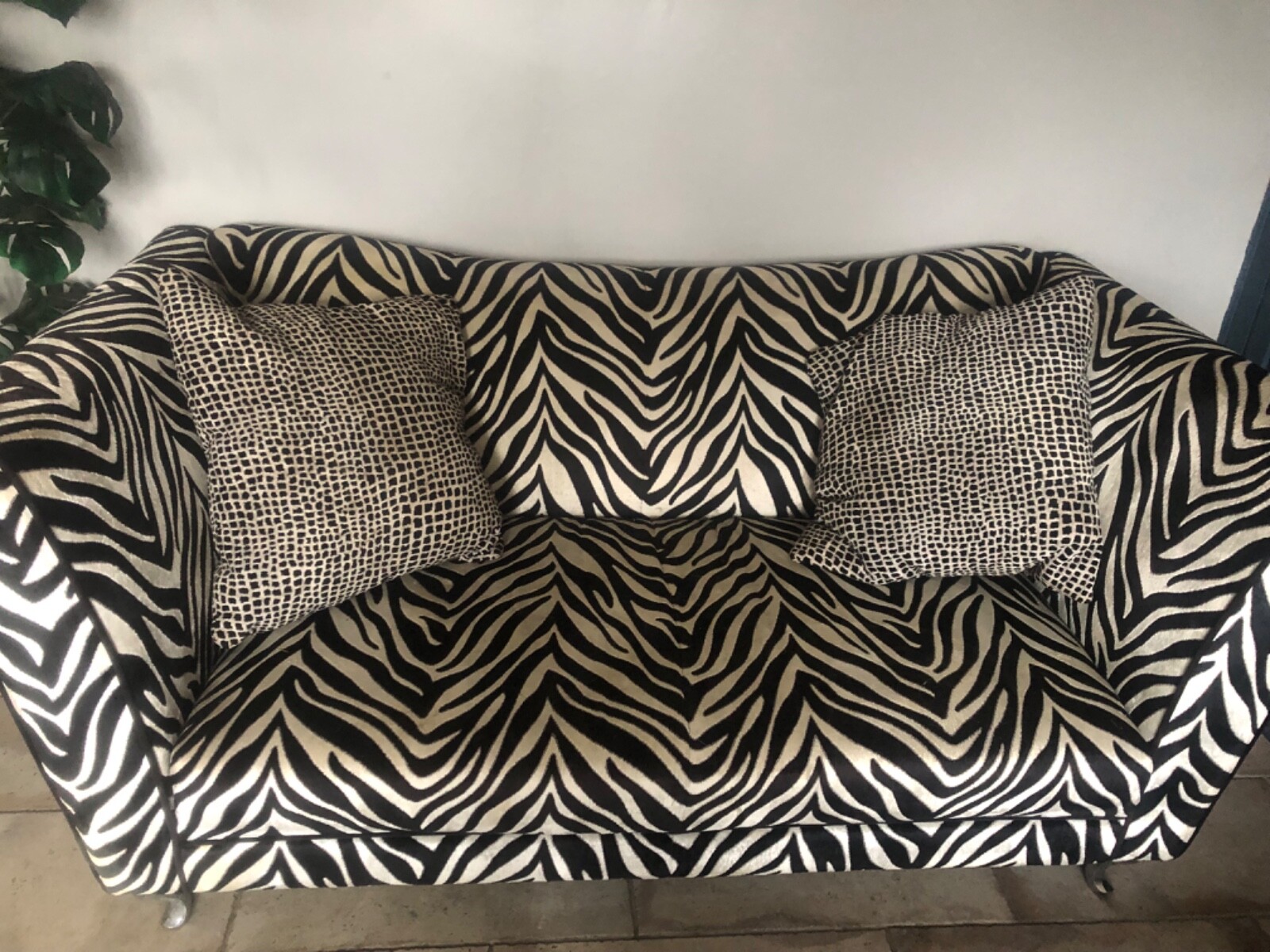 DFS Madagascar 2 Seater Sofa, Cuddle Chair & Large Poufe eBay