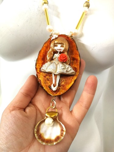 Gold Doll Jewelry Necklace Pendant Princess Pearl Crystals Amulet Talisman Shell - Picture 12 of 24
