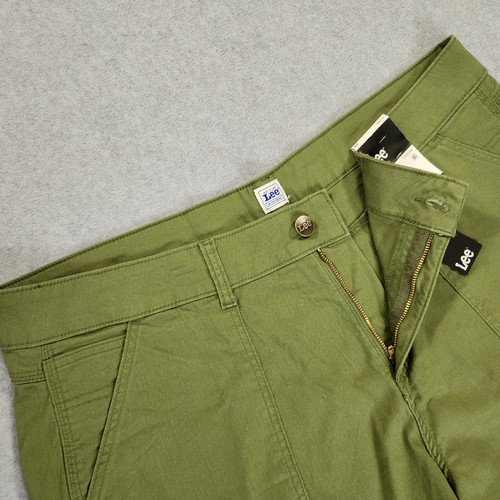 Lee Workwear Shorts Women Plus Size 20W (42x4.5) Utility Olive Cuffed Pocket NWT - Picture 11 of 15