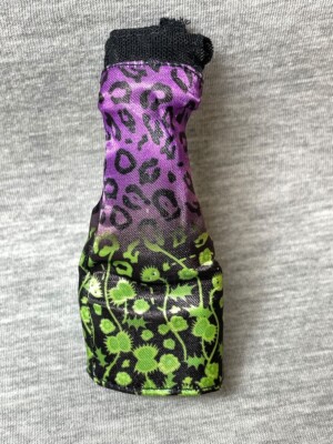 Monster High Freaky Fusion Clawvenus Puppenkleid lila grün Muster 2014 BJR40