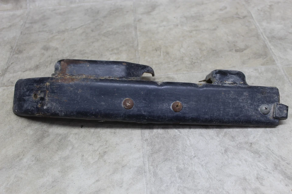 89-04 Suzuki Quadrunner Lt 160 Oem Rear Back Lower Drive Chain Guard Cover - Image 4 of 4