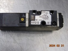 SMC NVFS2100-5FZ PNEUMATIC SOLENOID VALVE