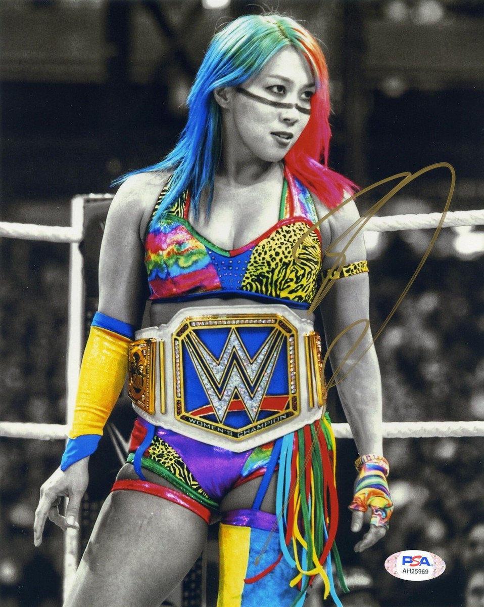 SPOTLIGHT* NXT WWE ASUKA SIGNED 8x10 PSA AUTO WWE WOMEN'S CHAMPION