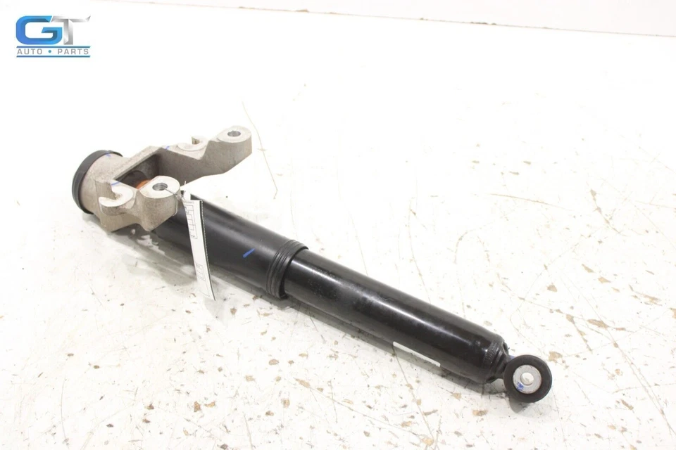 2019 - 2022 VOLVO S90 REAR LEFT DRIVER SIDE SHOCK ABSORBER STRUT OEM - Image 4 of 4