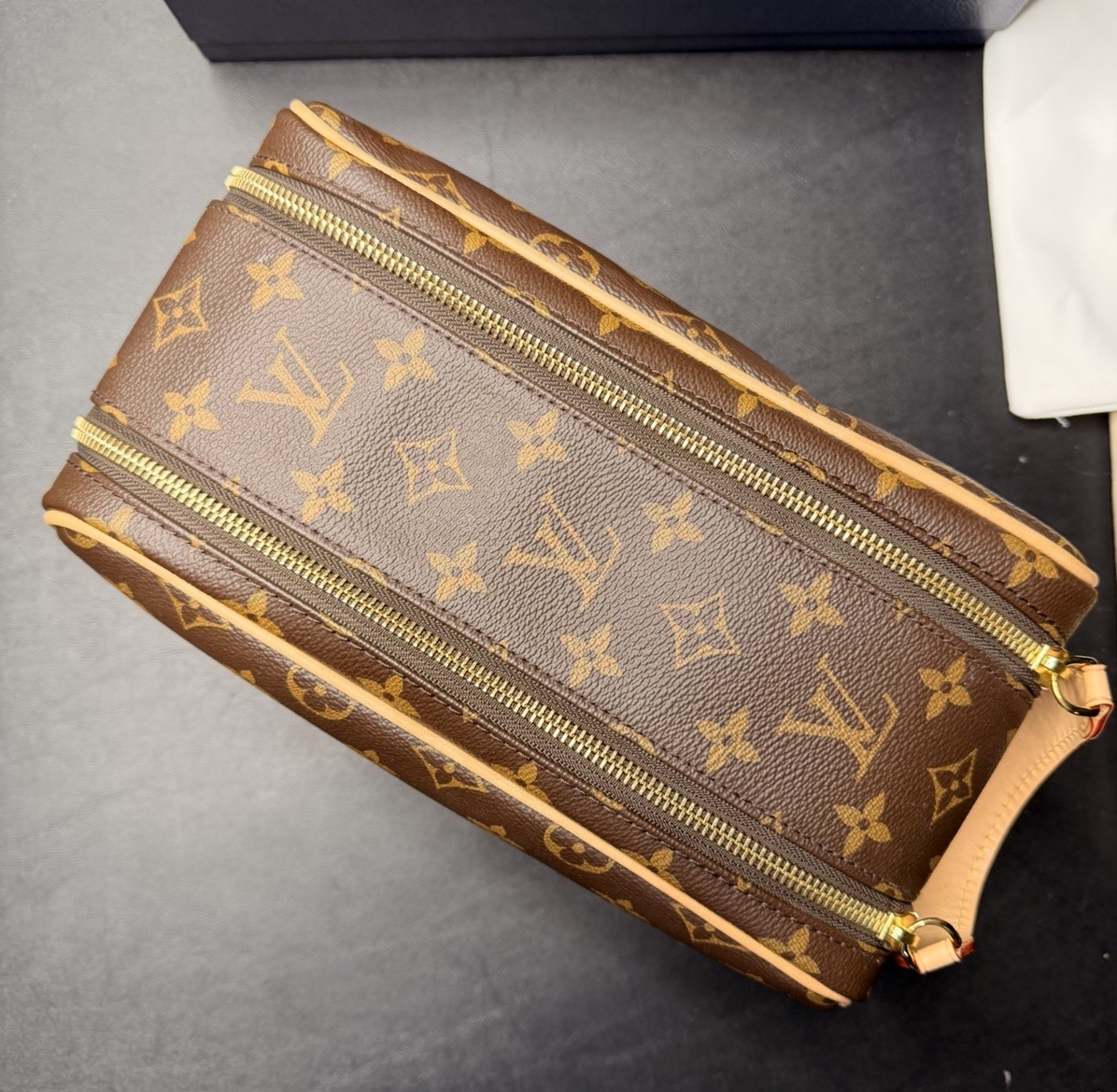 Louis Vuitton Monogram Dopp Kit Toiletry Bag M44494 Monogram