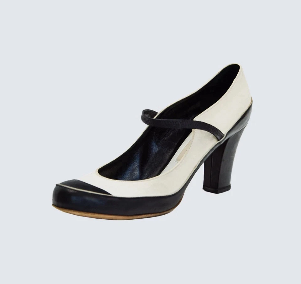 Vintage Marc Jacobs Black White Mary Jane Pumps Heels 2005 Y2K Silk Leather 8 US - Image 3 of 4
