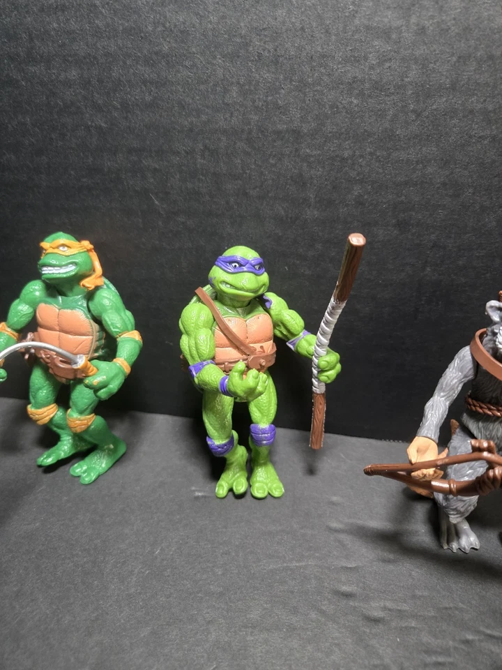TMNT Teenage Mutant Ninja Turtles Lote de 6 figuras de acción con armas Foto 3 de 4