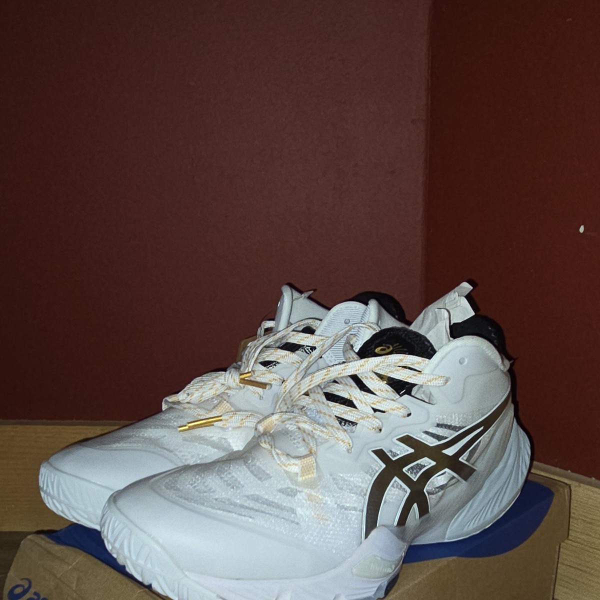 Asics White and Black Athletic Shoes with Mesh Upper ASICS GEL-Rocket 12 Men main image 3