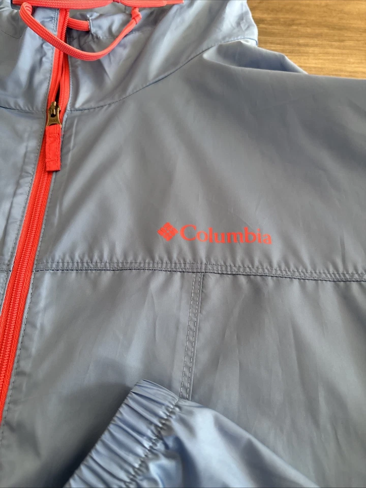 Columbia Chaqueta Impermeable Cortavientos Mujer Talla XL Con Capucha Cremallera Completa Bolsillo Usado en Excelente Condición Foto 2 de 4