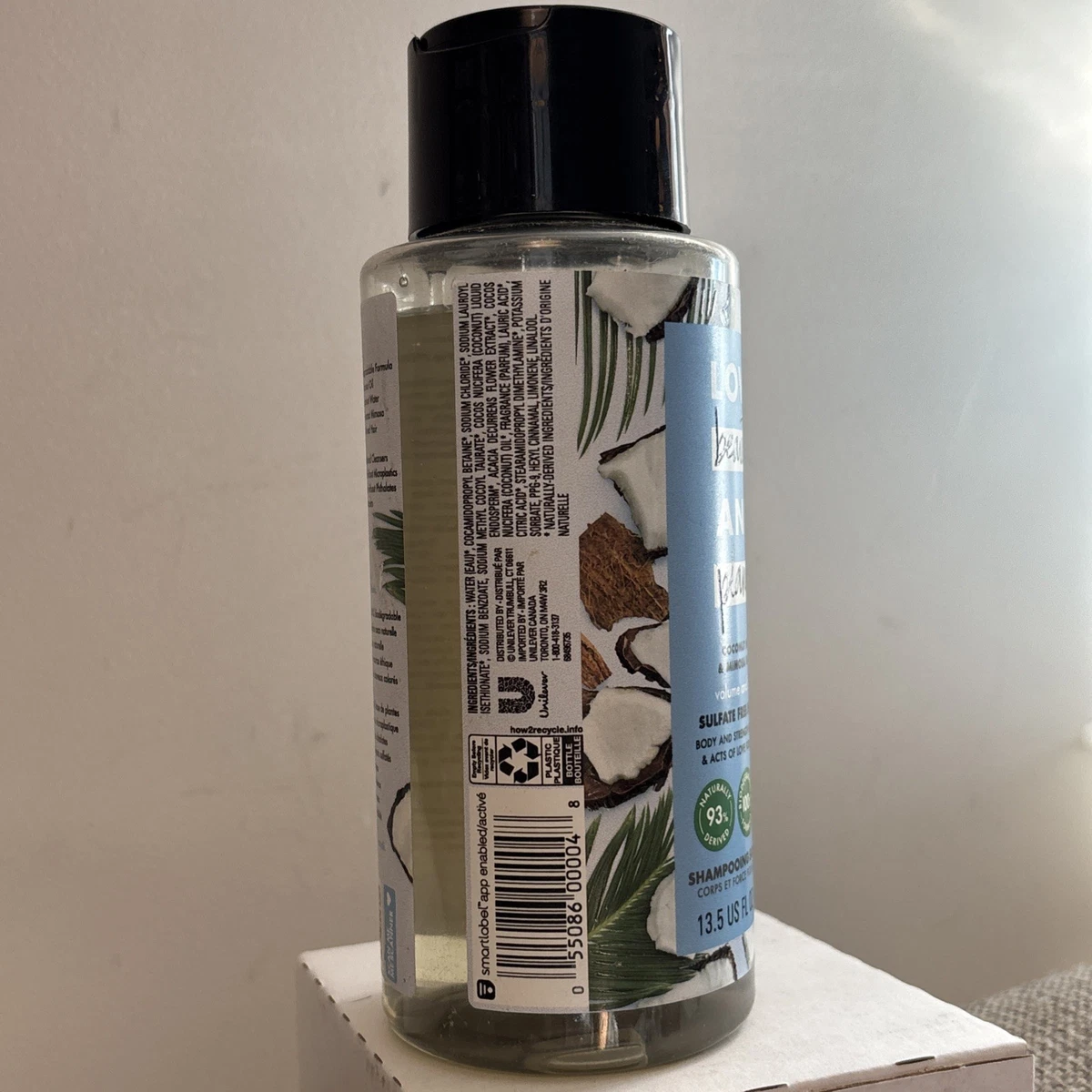 Love Beauty and Planet Weightless Volume Shampoo Hylauronic acid Coconut Water
