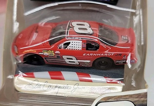 2003 NASCAR Collectable Ornament Dale Earnhardt Jr #8 Winners Circle Trevco - Picture 2 of 7