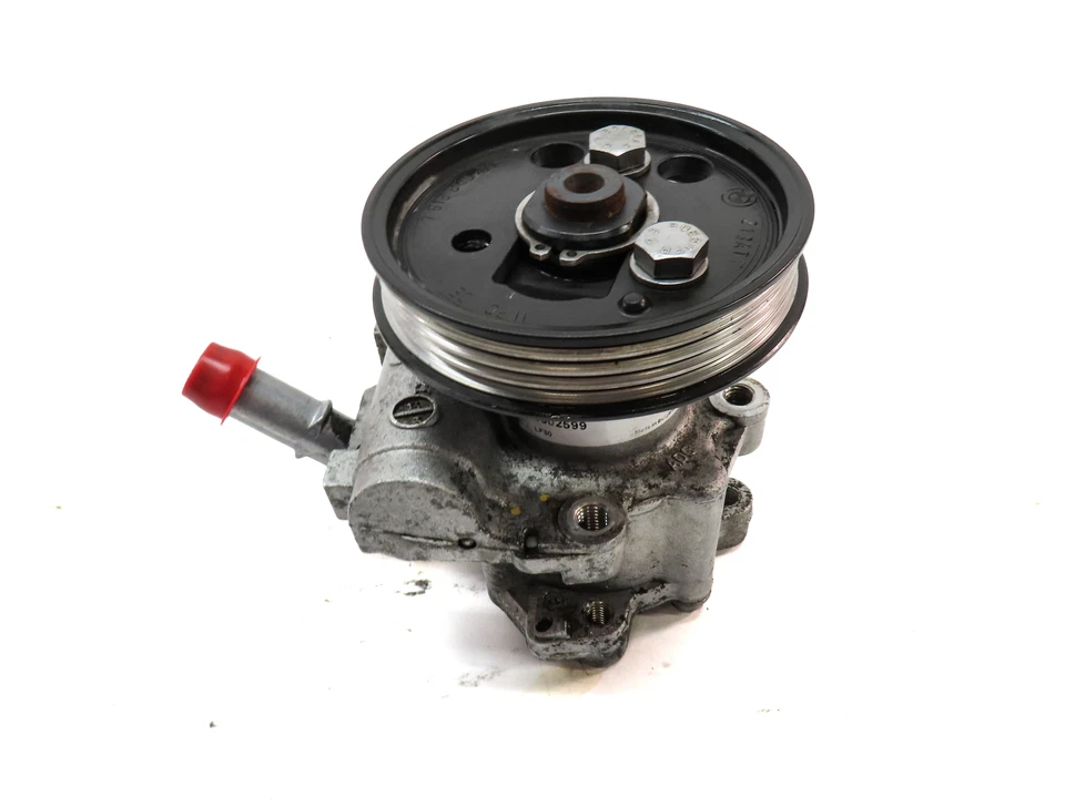 2012-2015 BMW X1 (E84) 2.0L (N20) двигатель усилитель рулевого насоса с шкивом (AWD) - Изображение 4 из 4