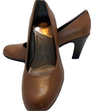 Mootsies Tootsies Shoes Heel Pumps Womens 8M Cinnamon Brown Career Classic