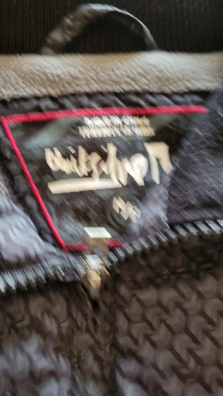 quicksilver men jacket In Good Condition Size Medium Black - product detail image 2