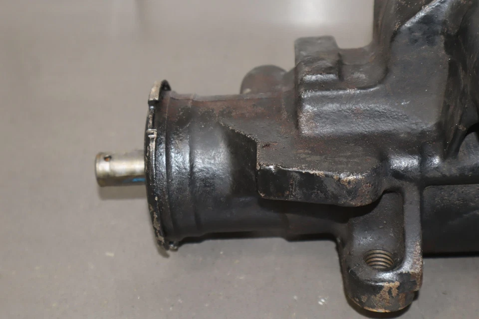 02-07 GMC 2500HD Caja de cambios de dirección asistida superior azul sin núcleo Foto 2 de 4