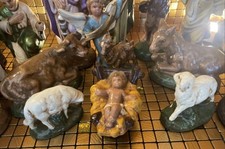 19 Piece Nativity Scene Ceramic Pieces Excellent Condition-vintage