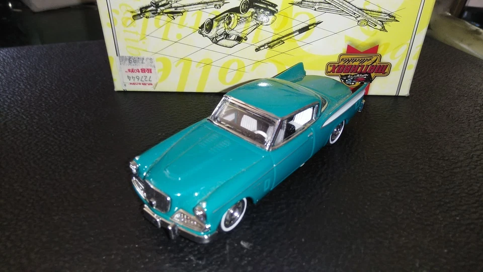 Matchbox DYG03-M, 1958 Studebaker Golden Hawk Boxed 1:43 scale Dinky - Immagine 2 di 3