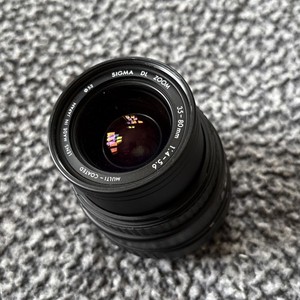 Sigma DL Zoom 35-80mm F4-5.6 Auto Focus Zoom Lens Sony A Fitting (NO CAPS)