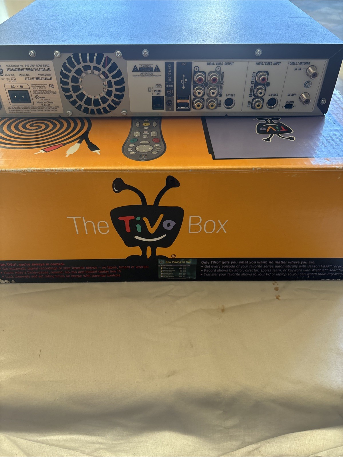 TiVo Series 2 Digital Video Recorder W/ Remote - Manuel & Accessories Pre Owned