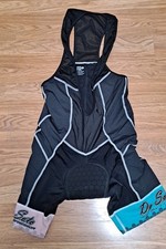 Desoto Black XL Forza Compressor 400 Mile Ciclismo Suit Triathlon