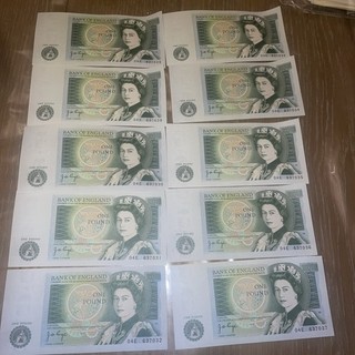 4. QUEEN ELIZABETH II 1978 1983 BANK OF ENGLAND TEN £1 NOTES IN NUMBER ORDER!