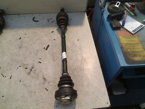 ANTRIEBSWELLE RECHTS HINTEN BMW 3 serie Touring (E91) 2010 7599448AI03