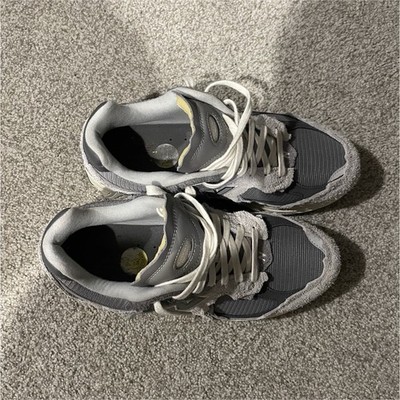 New Balance 2002R Gray White Mesh Suede Low Top Sneaker Athletic Shoes