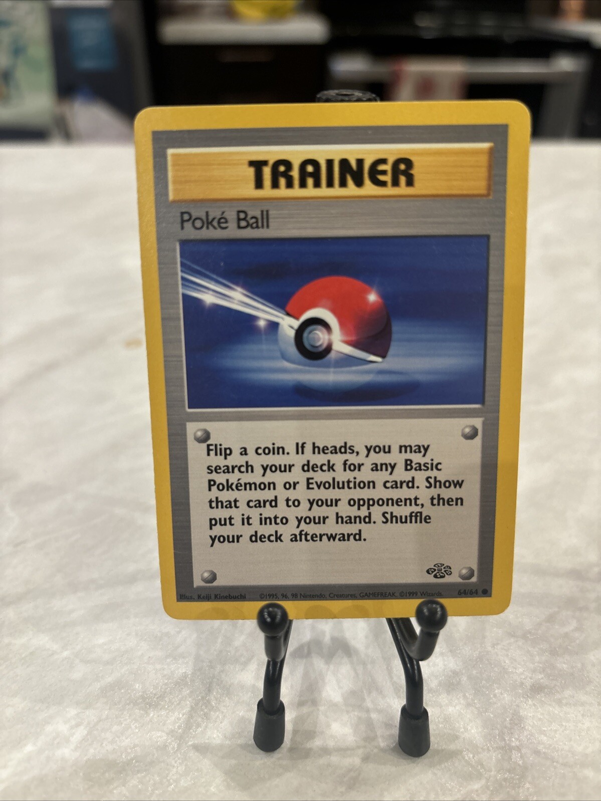 Poke Ball 64/64 Jungle Regular-Vintage-Pokémon TCG-Fast Shipping-NM!!