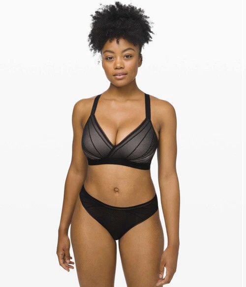 LULULEMON Awake to Lace Bra size:34B Black/Barely Beige