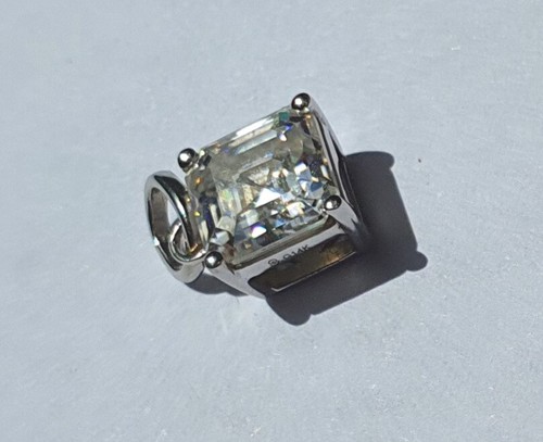 14K White Gold Asscher Cut Quality 1ct White Moissanite Pendant - Picture 9 of 15