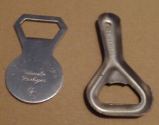 2 St. Flaschenöffner Eichener Pils  + Krombacher Hof Siegen Krombach Siegerland