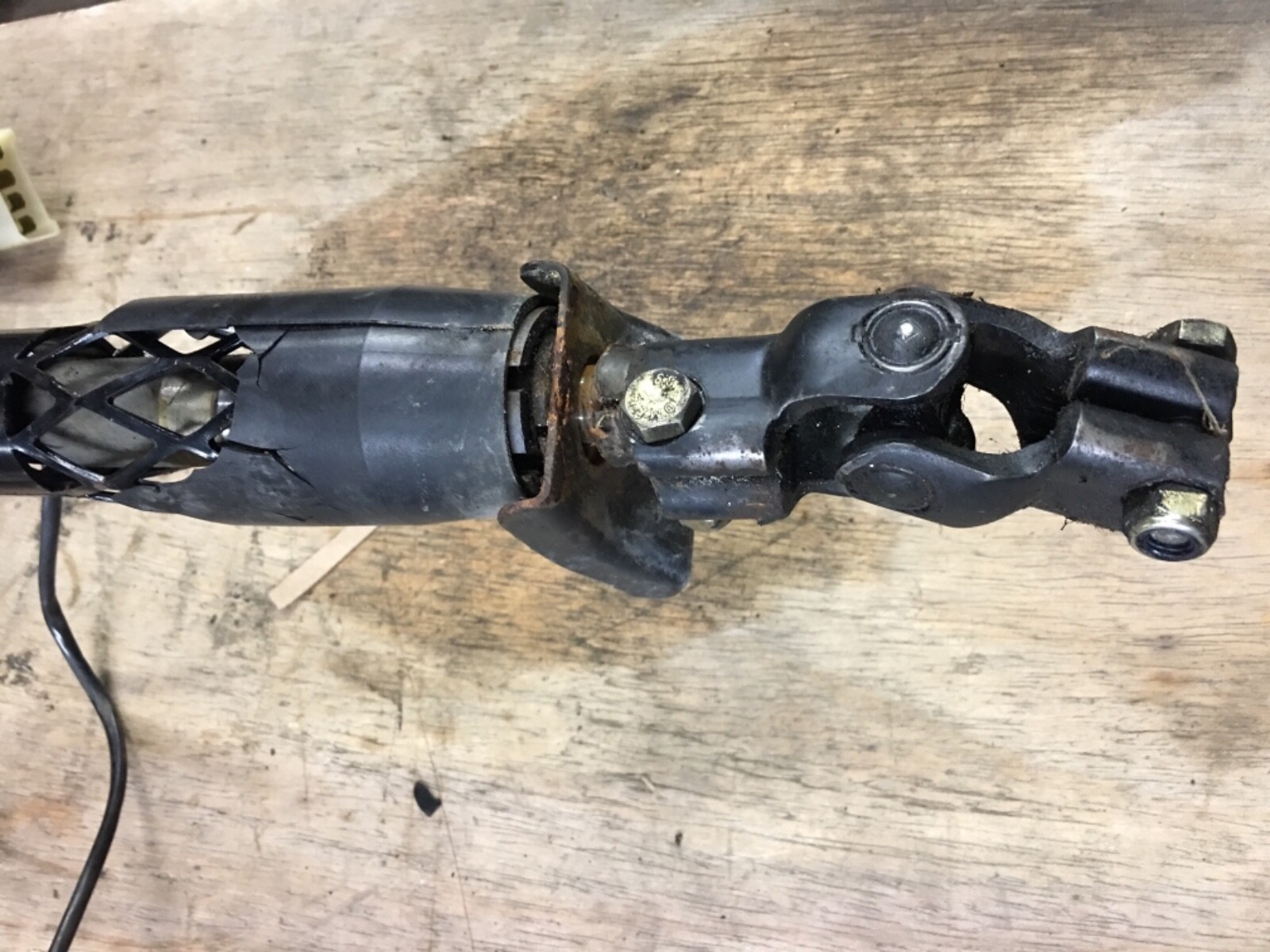 86 Maserati BiTurbo Steering Column ignition switches join 