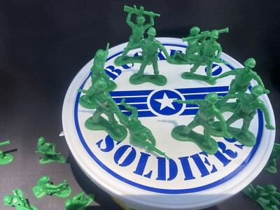 Bucket O' Soldiers 72++! Piece Disney Toy Story Green Army