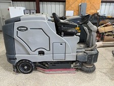 ADVANCE SC8000 RIDE ON PROPANE SCRUBBER