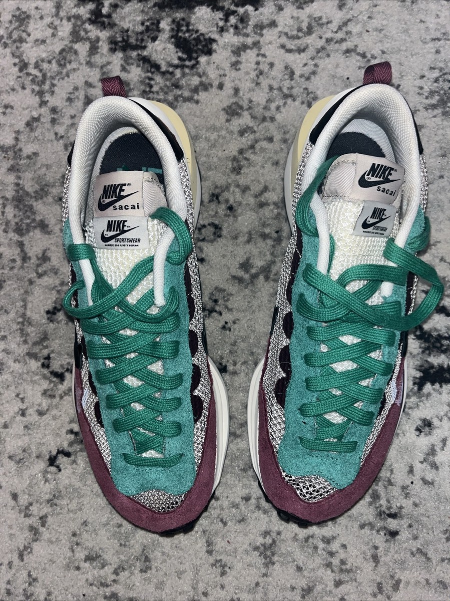 sacai × Nike vaporwaffle 27cm 中古美品 NIKE VAPORWAFFLE SACAI USED SIZE 12 STRING BLACK RED NEPTUNE GREEN