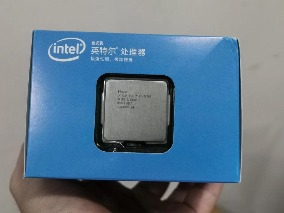 New in box Intel Core i7-2600S SR00E 2.8 GHz Quad-Core CPU Processor LGA1155 - Image 3 of 4