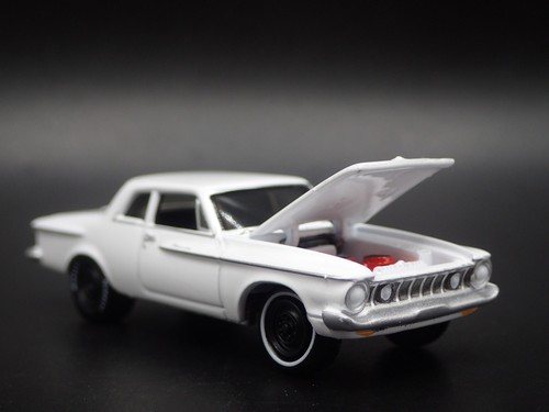 1962 62 PLYMOUTH Savoy Max Cuña Blanco Raro 1/64 Escala Diorama Coche Modelo - Imagen 2 de 8