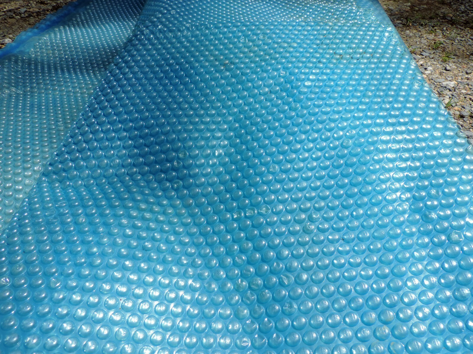 In The Swim 7 X 7 Foot Spa And Hot Tub Solar Blanket Cover 15 Mil Covers Patio Lawn Garden